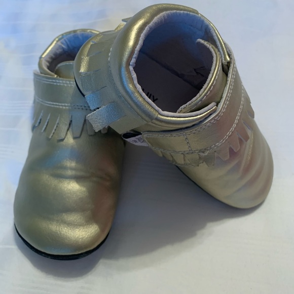 Gold Jack and Lily Moccasins - Picture 2 of 8